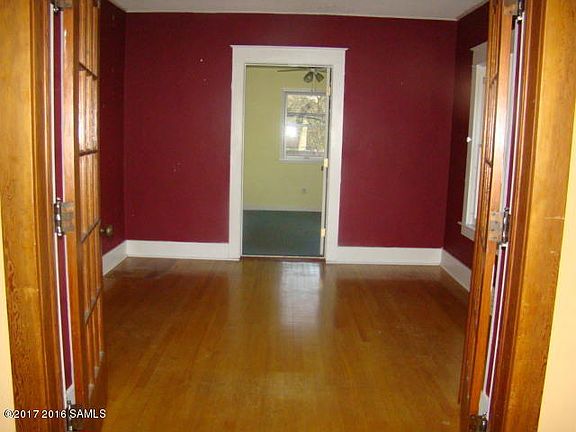 3rd image of 27 Haviland Ave