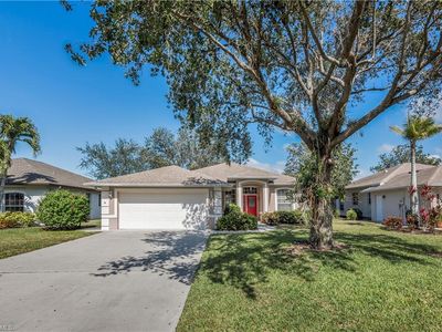 6836 Lone Oak Blvd, Naples, FL, 34109