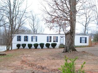 4770 Balsom Rd, Pfafftown, NC 27040