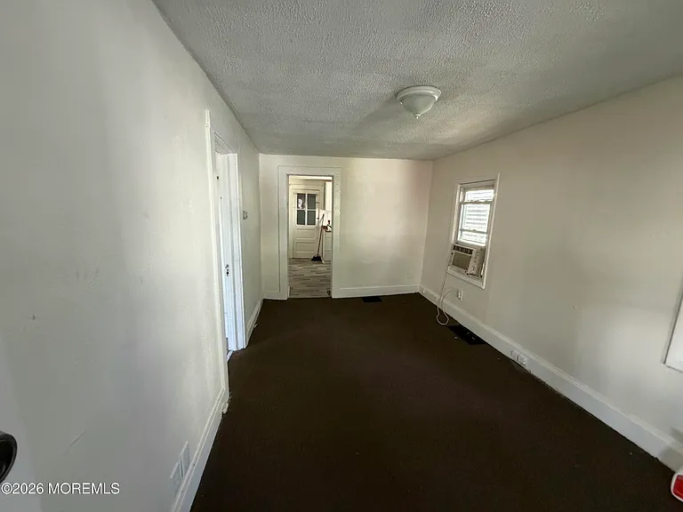 405 1/2 Brinley Ave — Photo 7