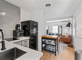 127 Agate Ave SUITE A, Newport Beach, CA 92662