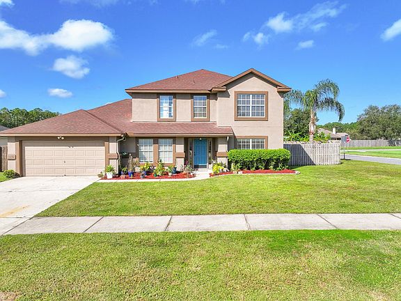 3rd image of 1230 Loquat Ct