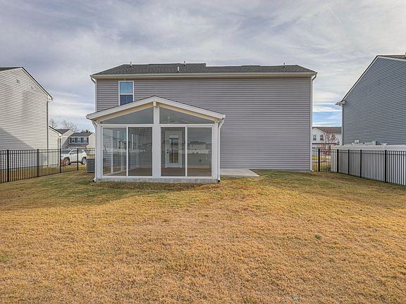 5th image of 5410 Walnut Chase Dr