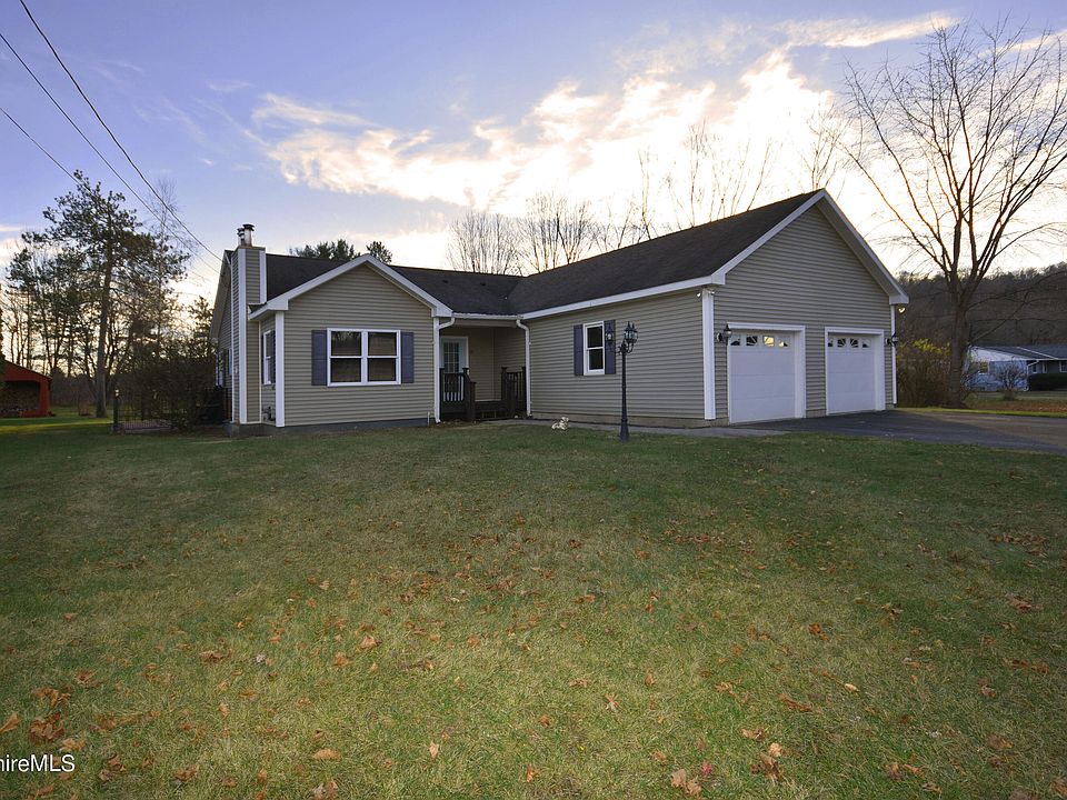 21 Wyantenuck St, Housatonic, MA 01236 Zillow