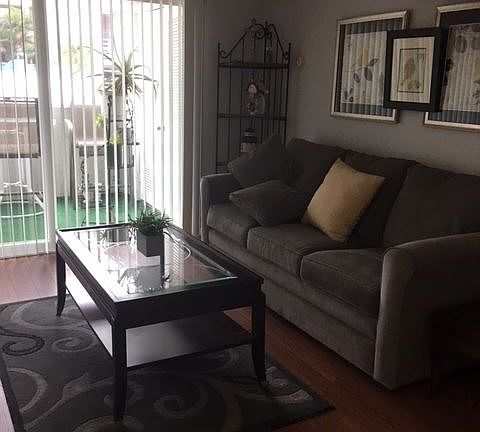 5th image of 400 N Myers St Unit 13
