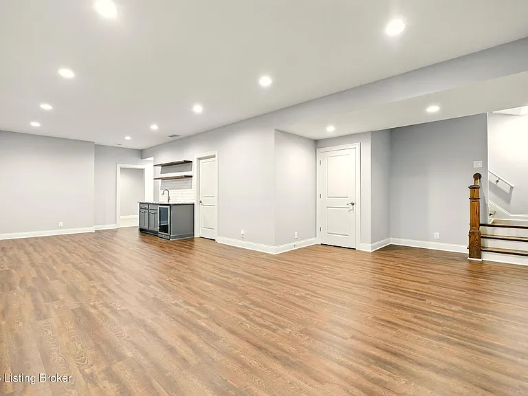 8707 Featherbell Blvd — Photo 41
