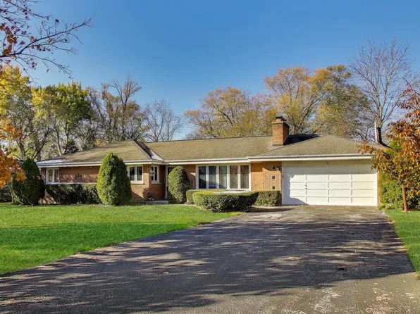 404 Tomah Ave, Prospect Heights, IL 60070