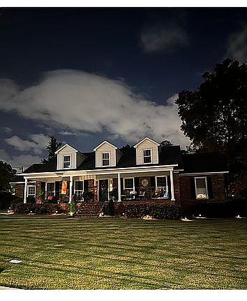 3rd image of 2704 Bolling Rd