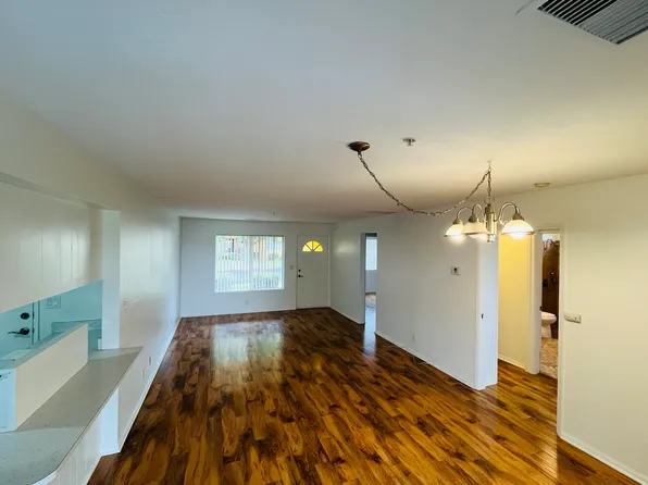 1414 Sweetbriar Cir, Carlsbad, CA 92011