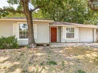 506 Cimarron Trce, Grand Prairie, TX 75051