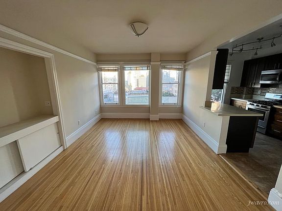 2nd image of 1000 Powell St APT 21