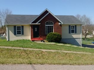 209 Scarlet Ave, Radcliff, KY 40160