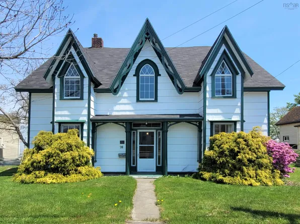 20 North St, Lockeport, NS B0T 1L0