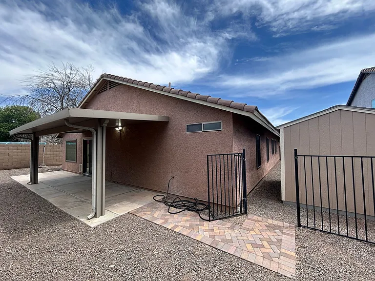 3126 W Zachary Dr — Photo 18