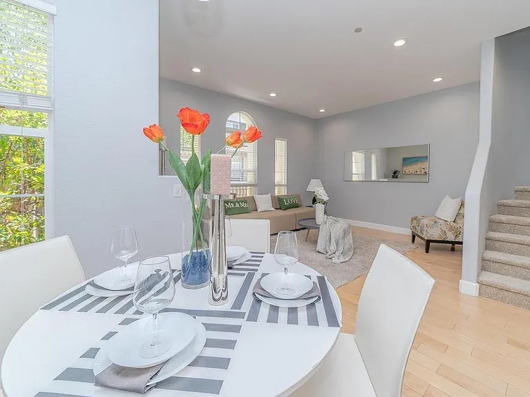 117 Serenity Pl — Photo 17