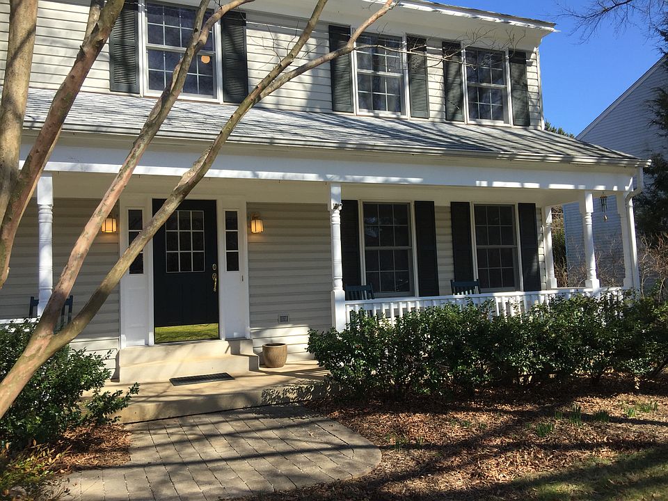 1st image of 29 Brookshire Dr