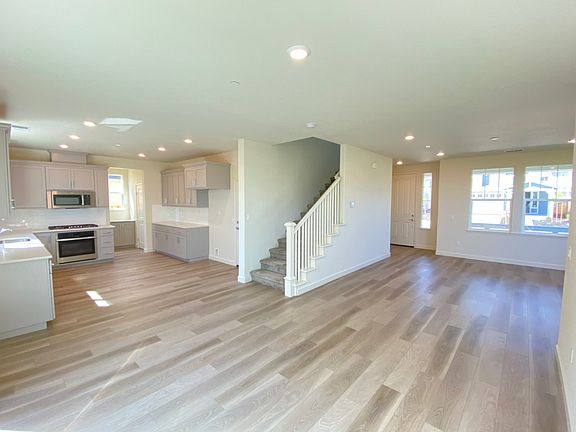 4th image of 1905 Warmstone Way