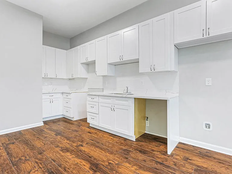 1432 Elysian Fields Ave #1432 — Photo 3