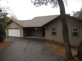 206 Banner Dr, Sonora, CA 95370