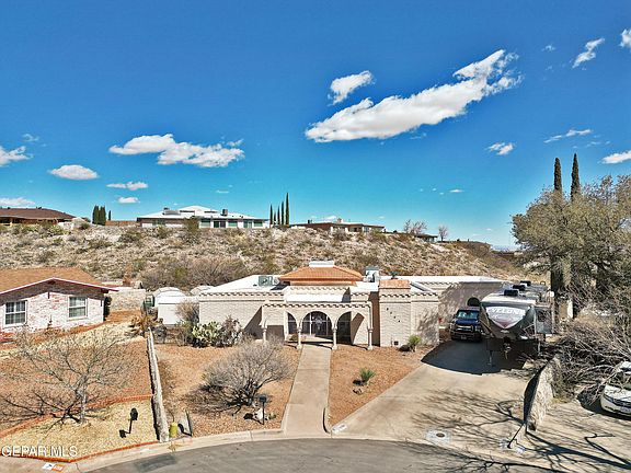 3rd image of 8204 Big Bend Dr
