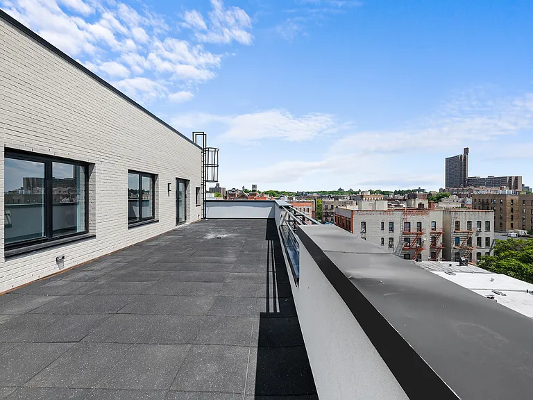 2321 Belmont Ave #7A — Photo 15