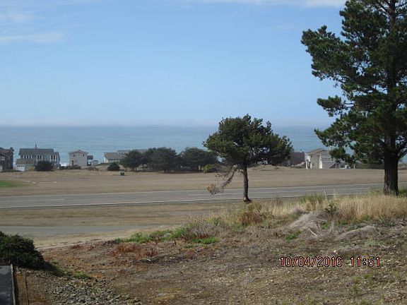 3rd image of 1397 Upper Pacific Dr