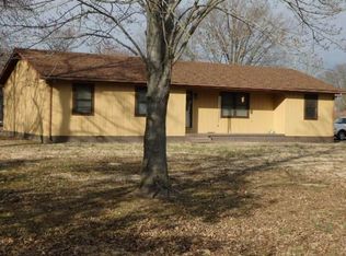 120 Public St, Muddy, IL 62965