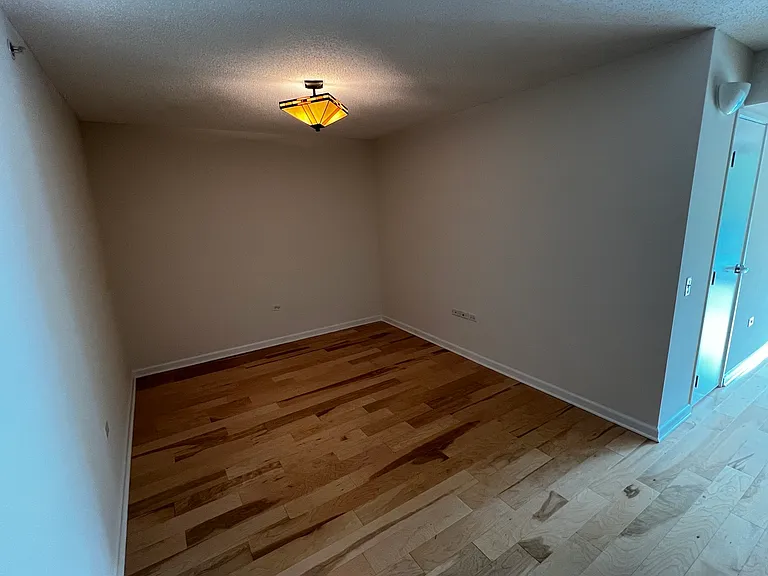 9655 Woods Dr #406 — Photo 2