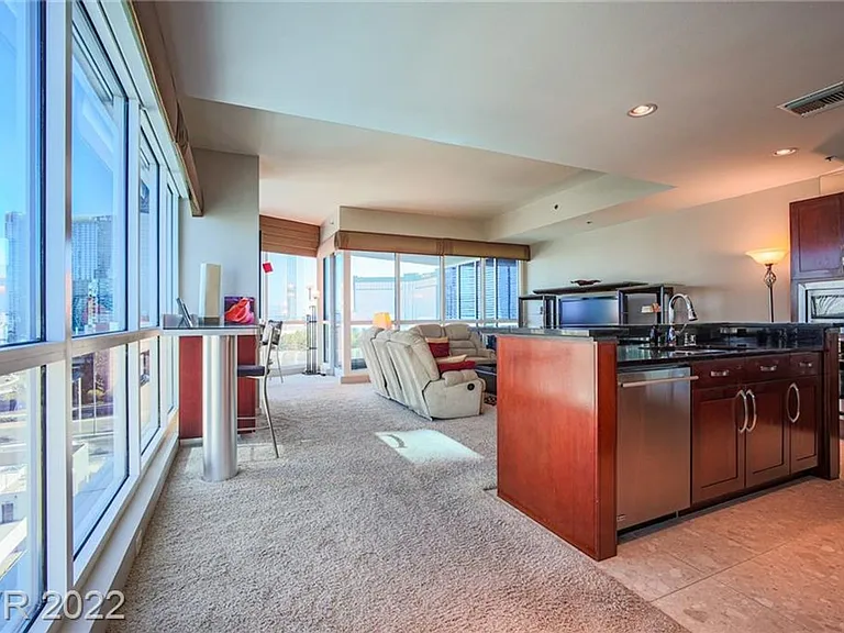 4575 Dean Martin Dr #1112 — Photo 7