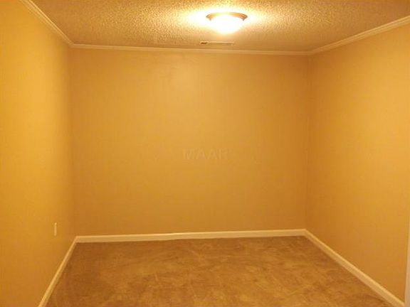 4th image of 277 Park St