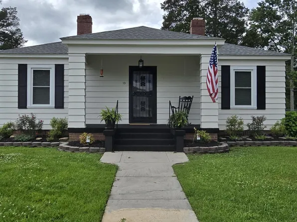 13 Gregg St, Jackson, TN 38301