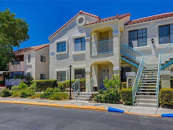 2nd image of 4819 S Torrey Pines Dr Unit 104