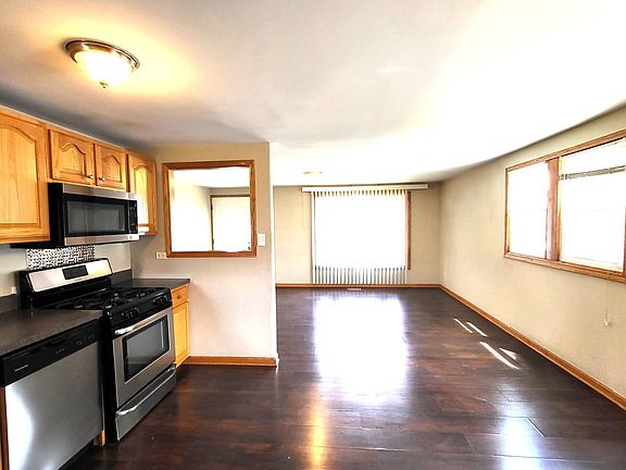 3rd image of 4119 W 89th Pl