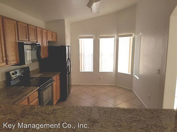 3rd image of 7417 N 67th Dr