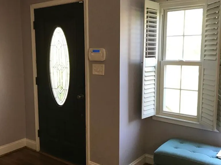 1102 Vista Trl — Photo 3