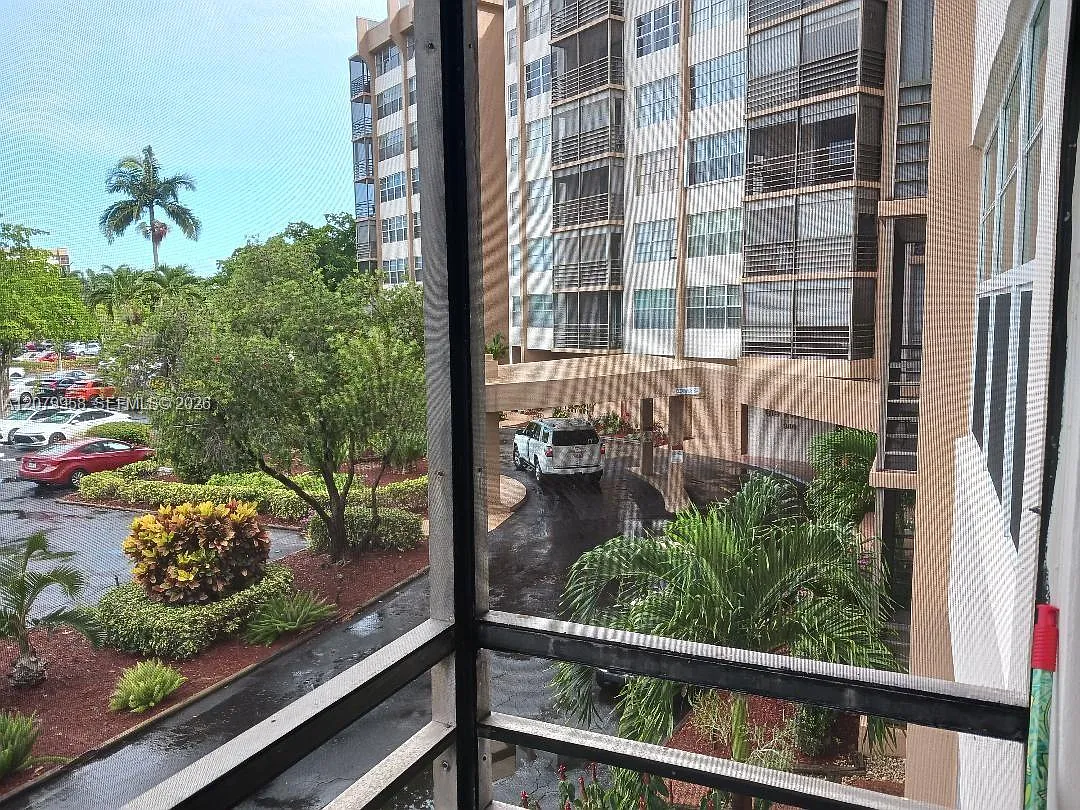 Park Place — Photo 4