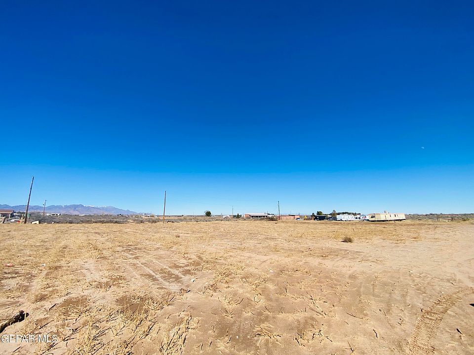 1st image of 2080 Green Tree Loop