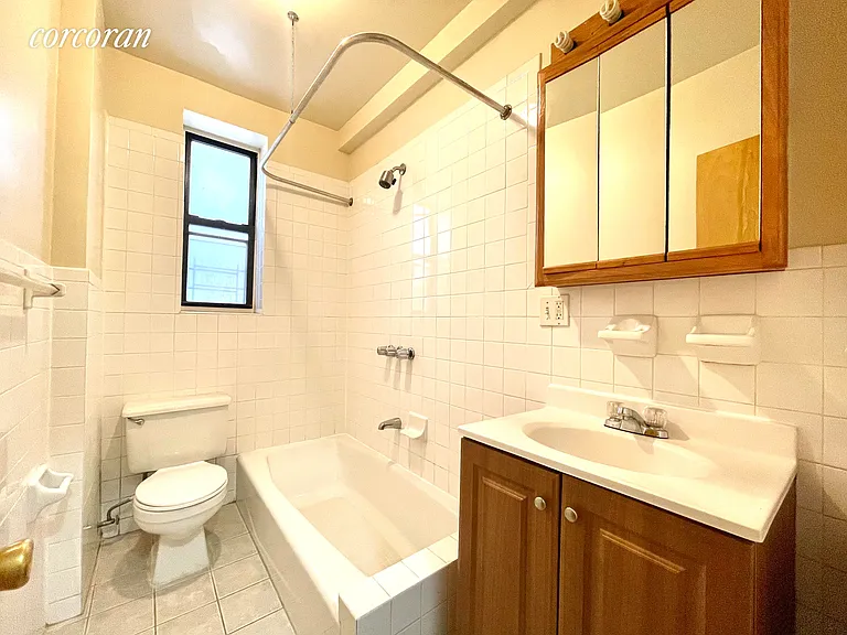 8405 Bay Pkwy #A5 — Photo 12
