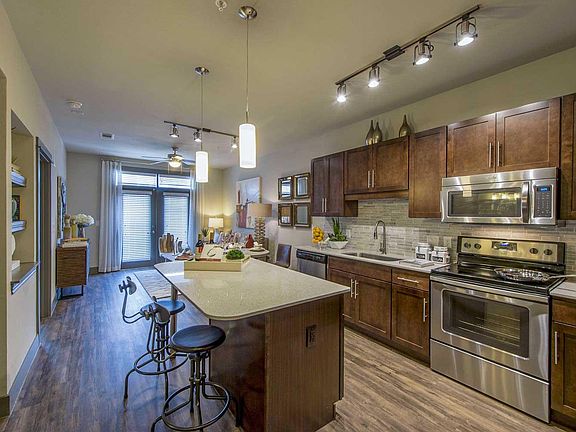 2nd image of 3312 Knox St #2364