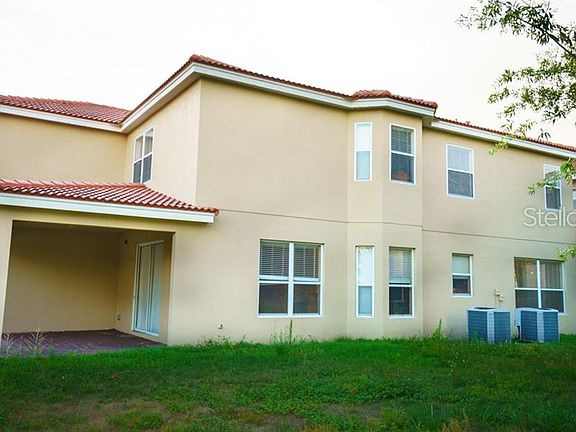 3rd image of 3886 Shoreview Dr