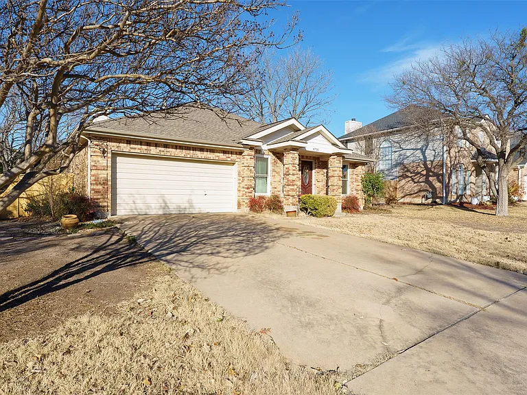 6700 Carisbrooke Ln — Photo 19