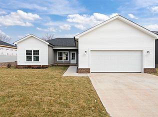 2664 Cedrus Ave, Bowling Green, KY 42101