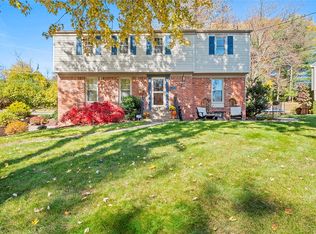 2386 Cramden Rd, Pittsburgh, PA 15241