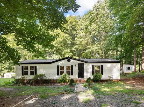 3573 Jacobs Rd, Stem, NC 27581
