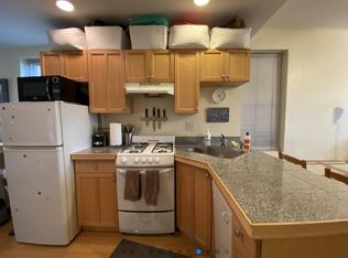 71 Joy St #18, Boston, MA 02114
