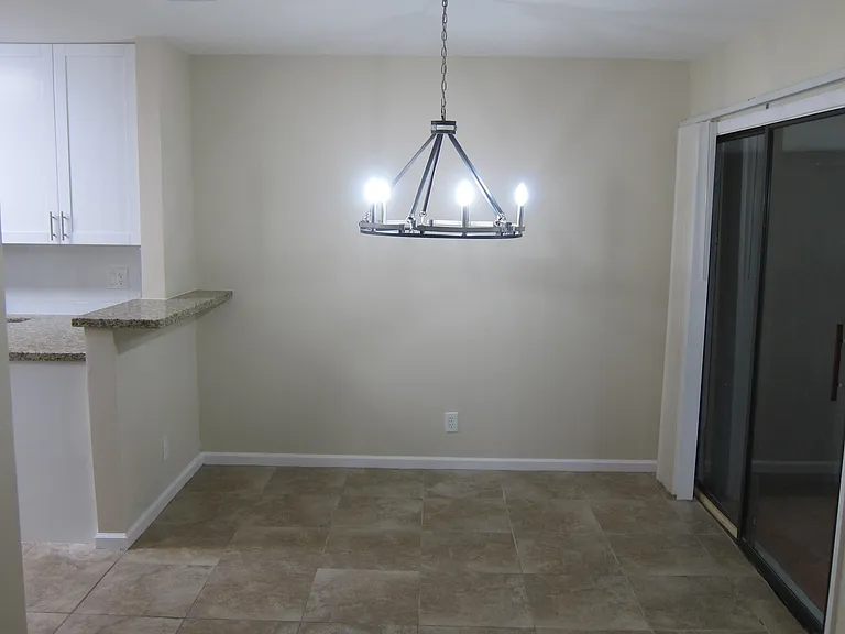 1517 Woodbridge Lakes Cir — Photo 8