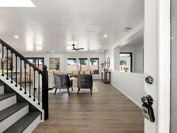 5th image of 5703 Silas Creek Court