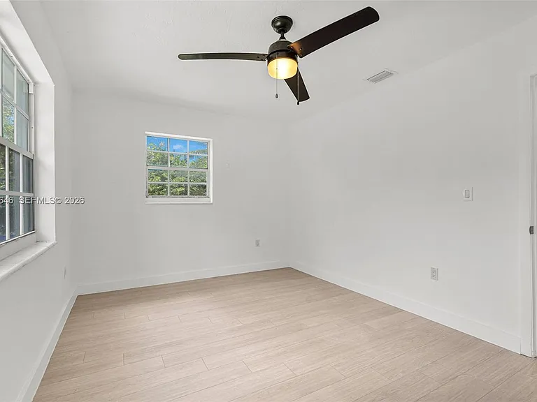 151 NW 42nd St #1 — Photo 18