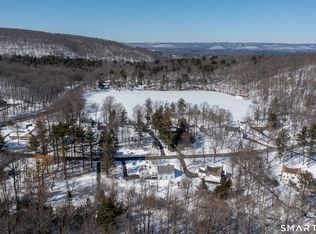 36 Gale Rd, Bloomfield, CT 06002