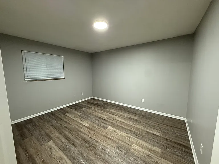 1235 Summit St #C — Photo 10